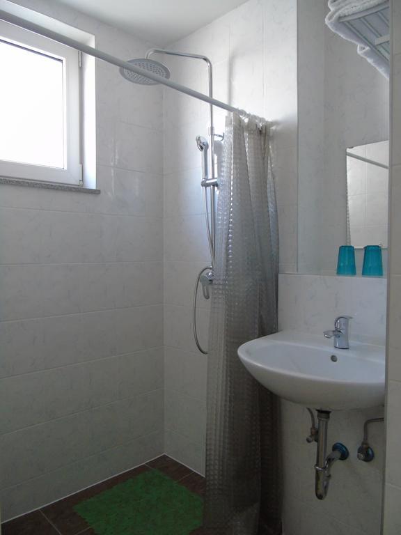 Cafe 168 Bed and Breakfast Βιέννη Δωμάτιο φωτογραφία